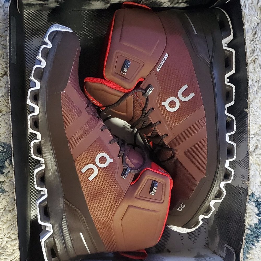 RARE: On Men's Cloudrock Waterproof Boot (11) Cocoa Red